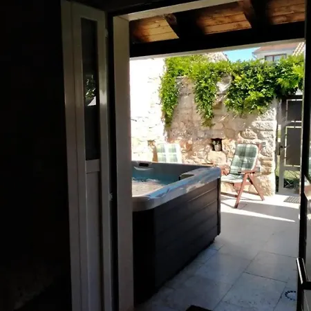 Casa Nini I - Jacuzzi Holiday home Porec